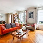 Spacious And Pleasant Nest 2 Steps From Montmartre