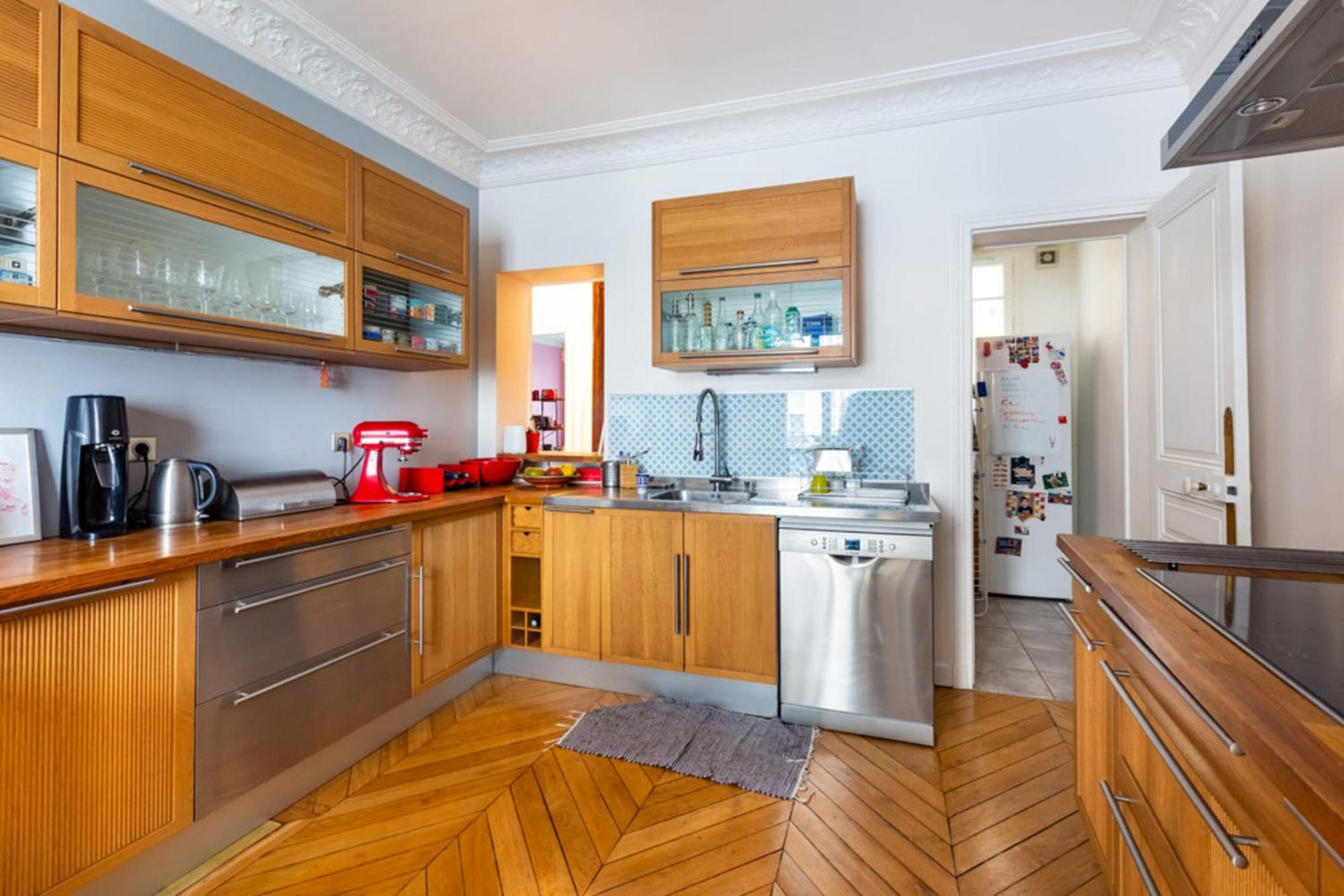 Spacious And Pleasant Nest 2 Steps From Montmartre Appartamento Parigi